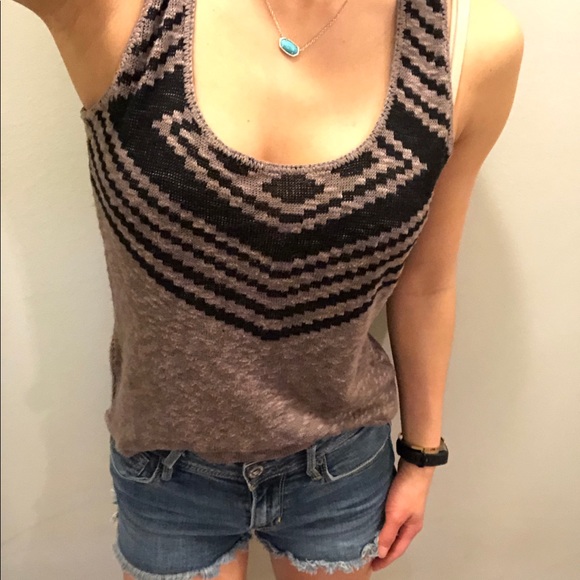 Tank - Picture 4 of 4